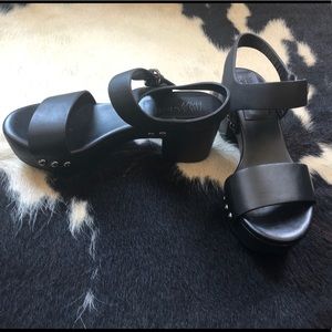 Jil Sander Navy Women’s Leather Sandals